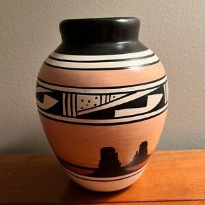 Cedar Mesa signed hand-painted pottery jar Desert Rainbow